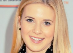  Celebrities Women Caroline Sunshine