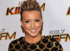  Celebrities Women Katie Cassidy