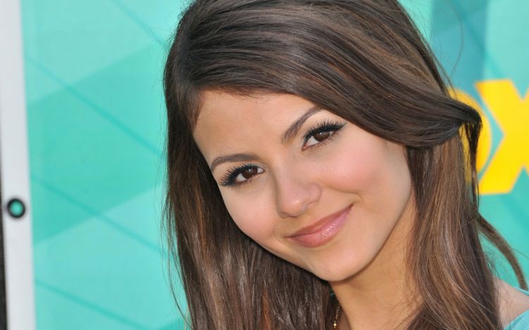 Wallpapers Celebrities Women Victoria Justice  Wallpaper N319557