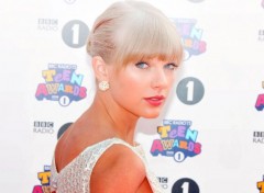  Clbrits Femme Taylor Swift 