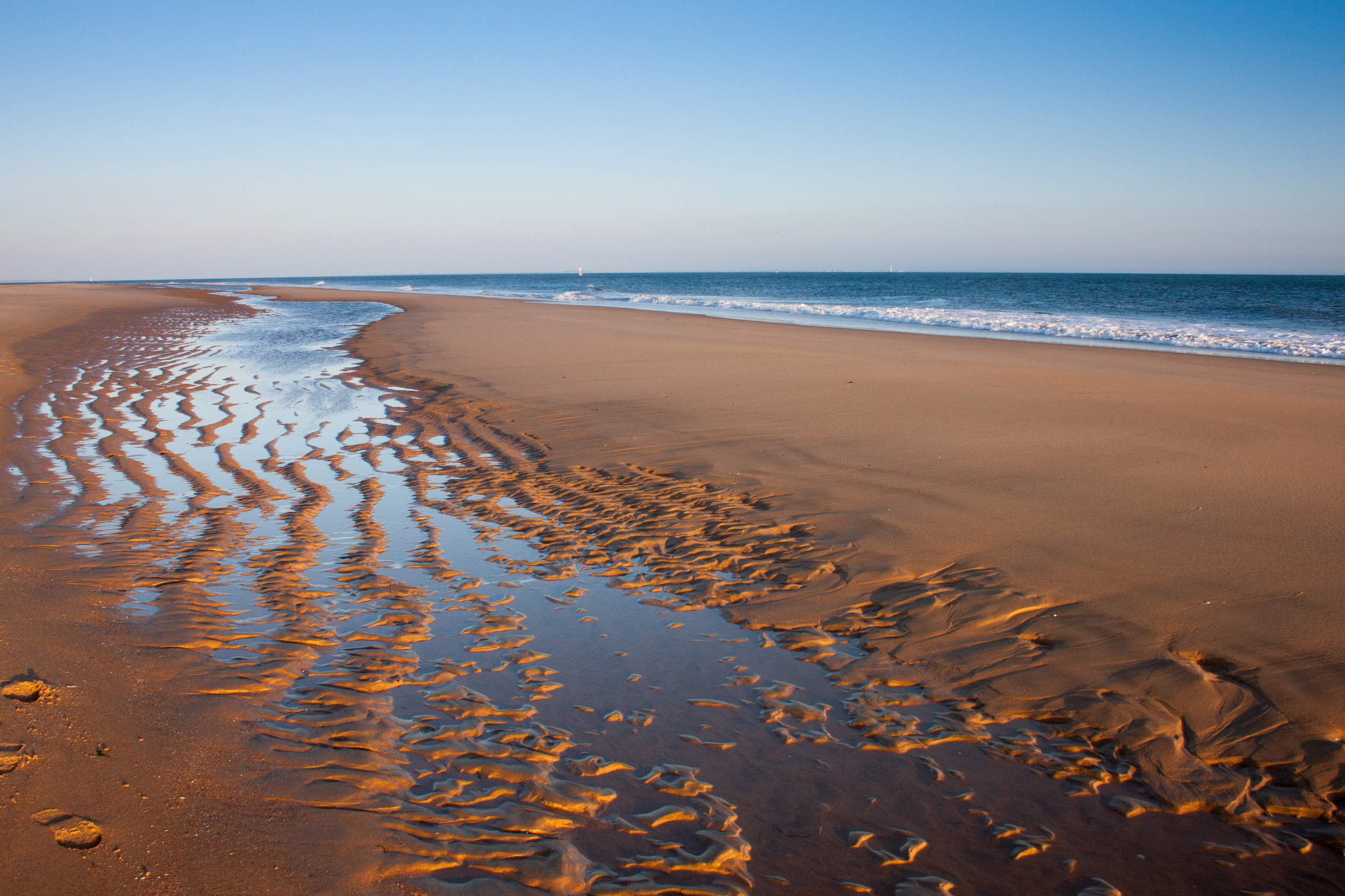 Fonds d'cran Nature Mers - Ocans - Plages arabesque sur la plage