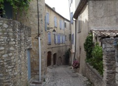  Constructions and architecture Forcalquier