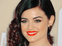  Clbrits Femme Lucy Hale