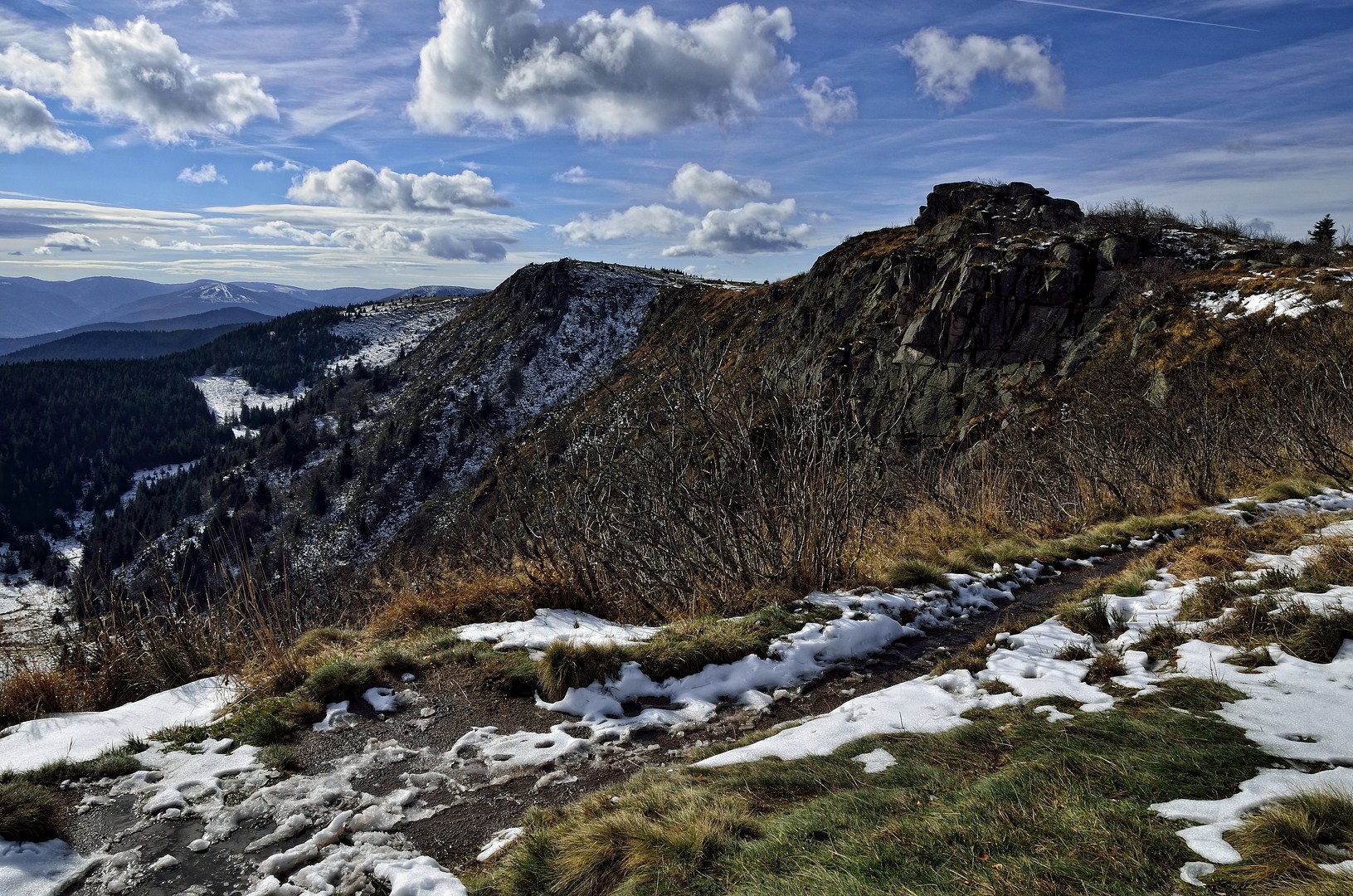 Fonds d'cran Nature Montagnes les Vosges en automne