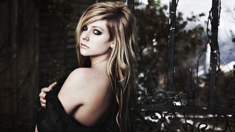 Fonds d'cran Musique Avril Lavigne Wallpaper N321050