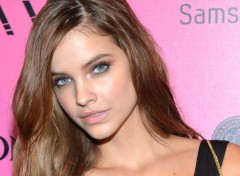  Clbrits Femme Barbara Palvin