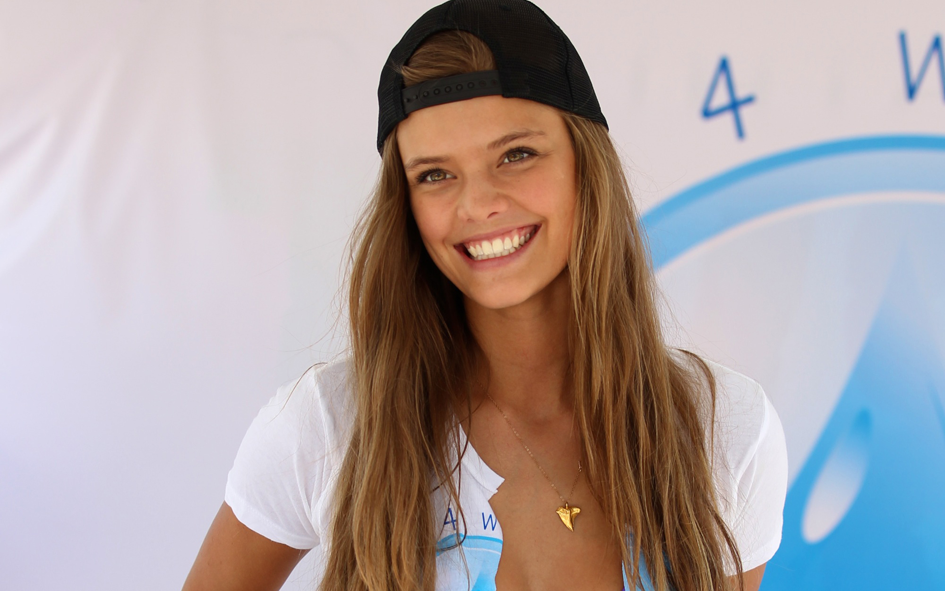 Fonds d'cran Clbrits Femme Nina Agdal 