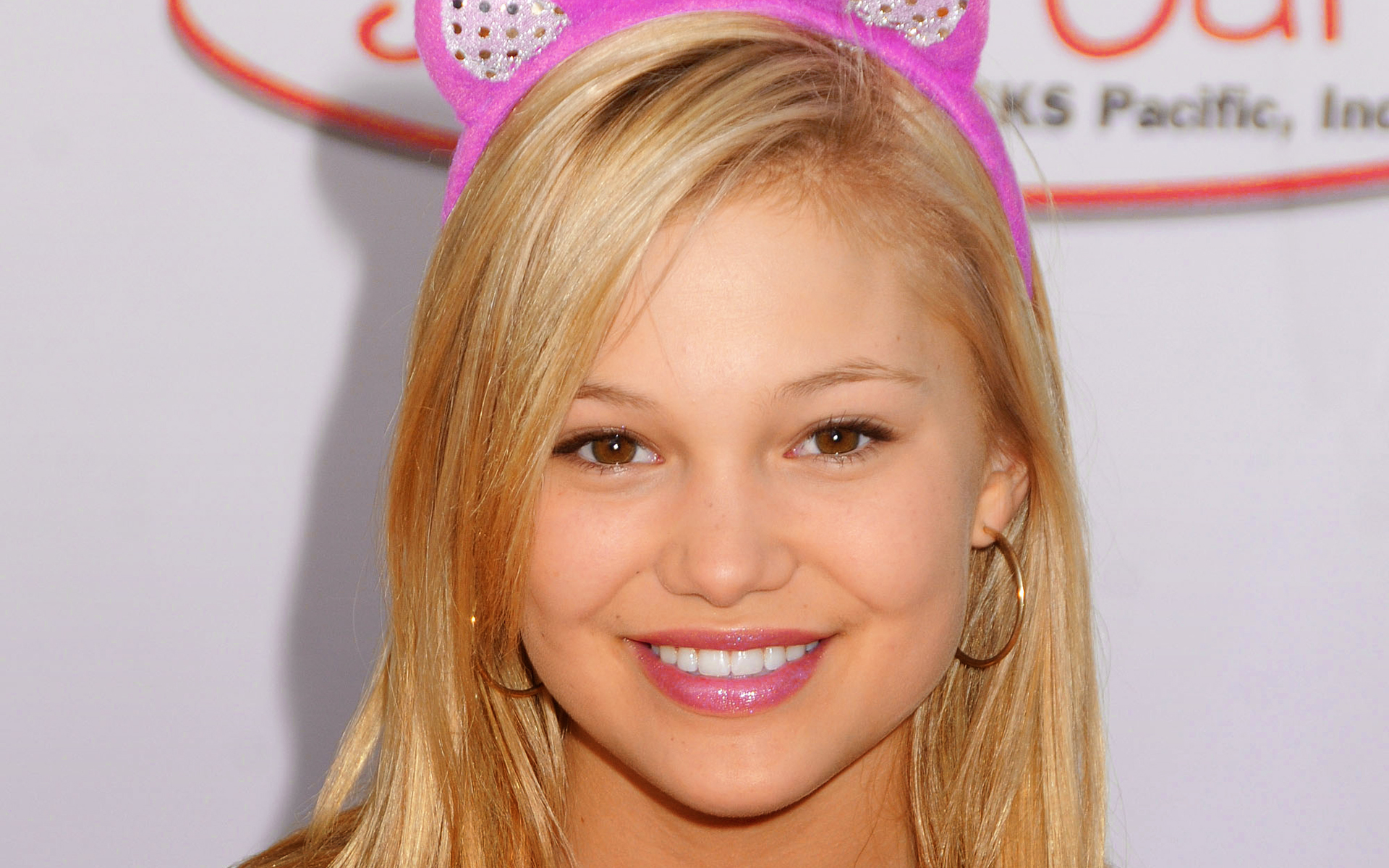 Wallpapers Celebrities Women Olivia Holt Olivia Holt