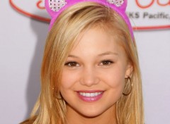  Clbrits Femme Olivia Holt