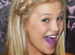  Clbrits Femme Olivia Holt