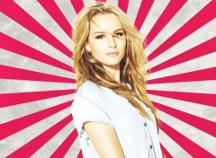  Celebrities Women Bridgit Mendler