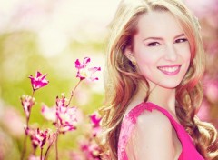  Clbrits Femme Bridgit Mendler