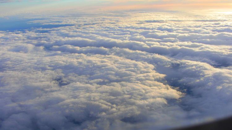 Fonds d'cran Nature Ciel - Nuages vol en avion