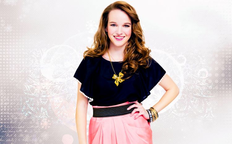 Fonds d'cran Clbrits Femme Kay Panabaker Kay Panabaker