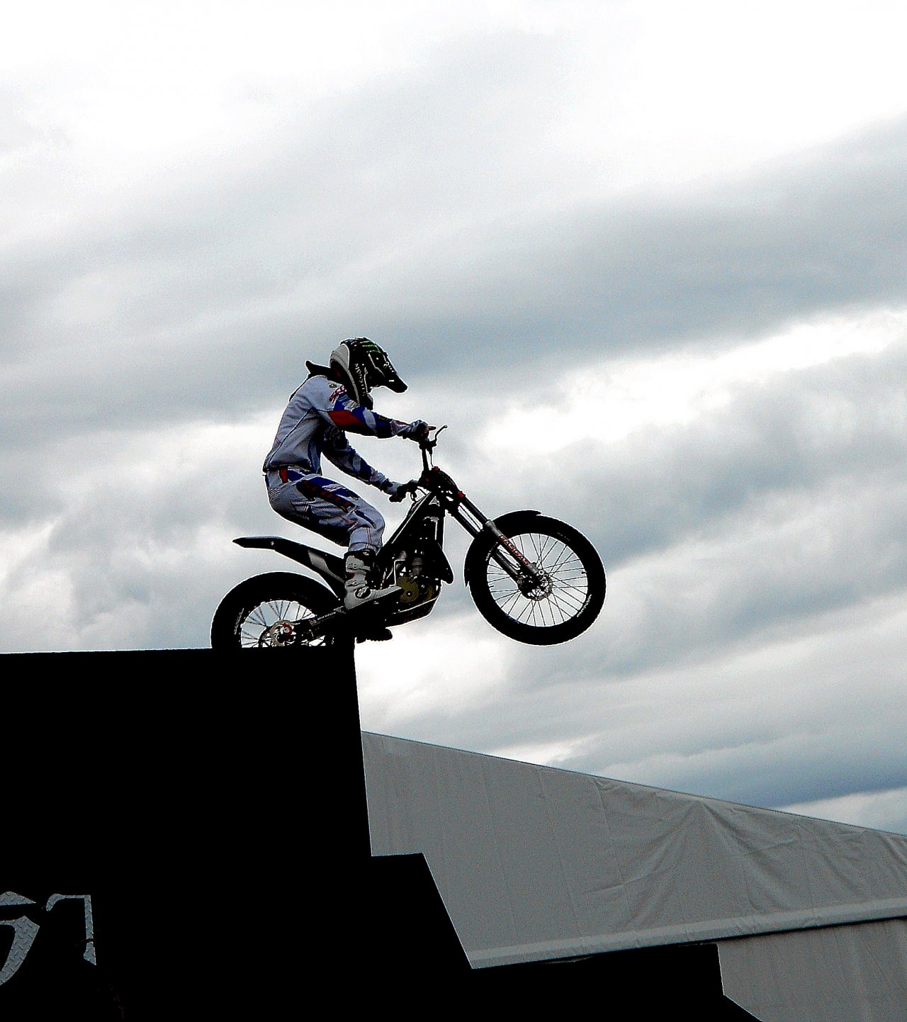 Fonds d'cran Motos Motocross Pont-de-vaux 2012 Hbomb