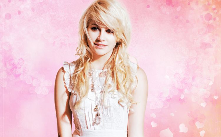 Wallpapers Celebrities Women Pixie Lott Wallpaper N325096