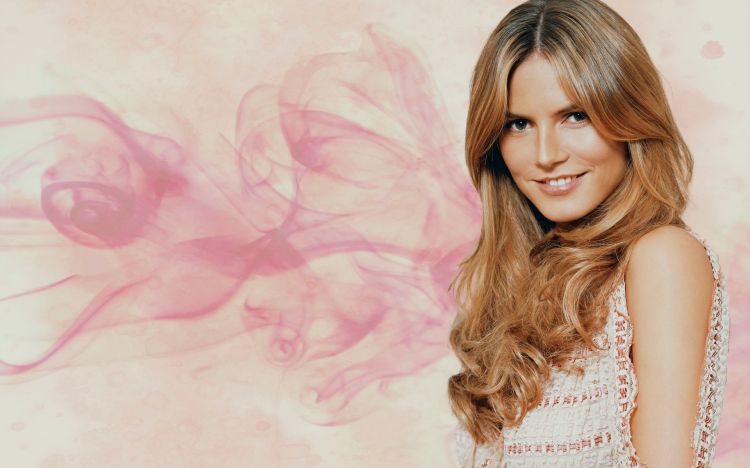 Fonds d'cran Clbrits Femme Heidi Klum Wallpaper N325516