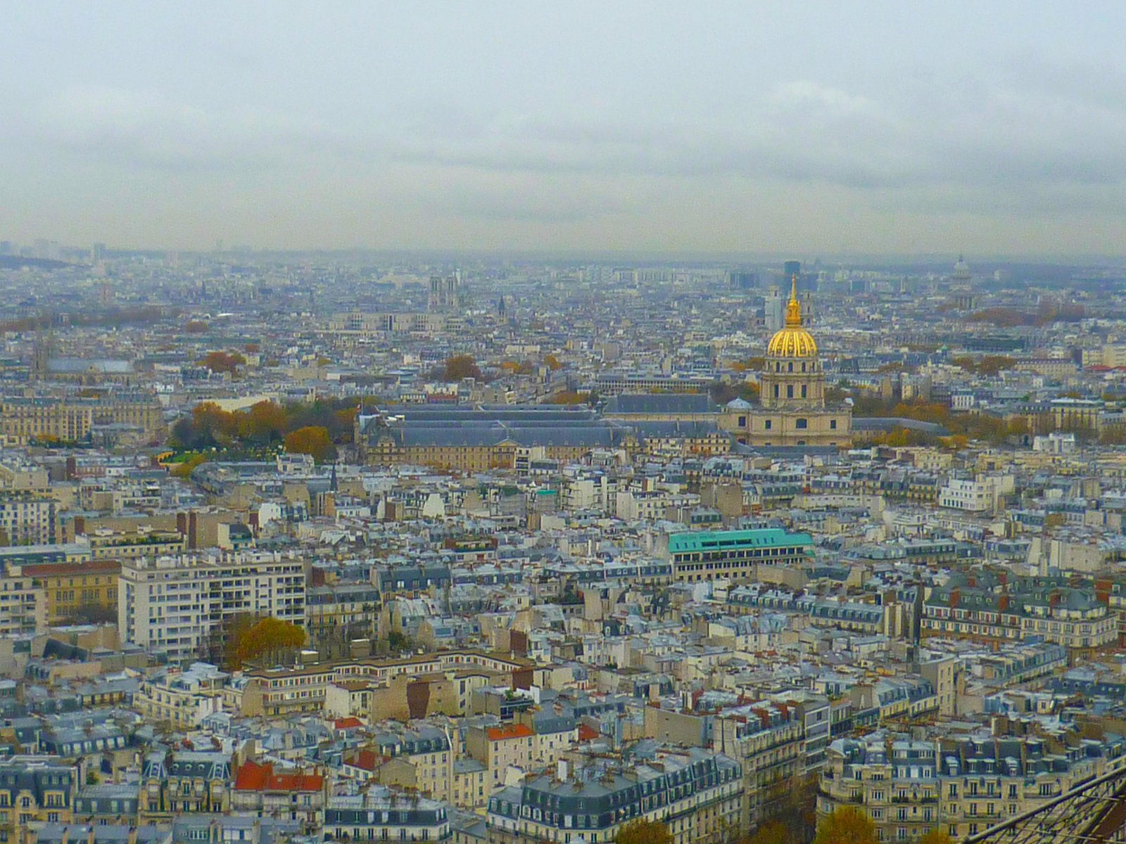 Wallpapers Trips : Europ France > Ile-de-France > Paris VUES SUR PARIS DEPUIS LA TOUR EIFFEL