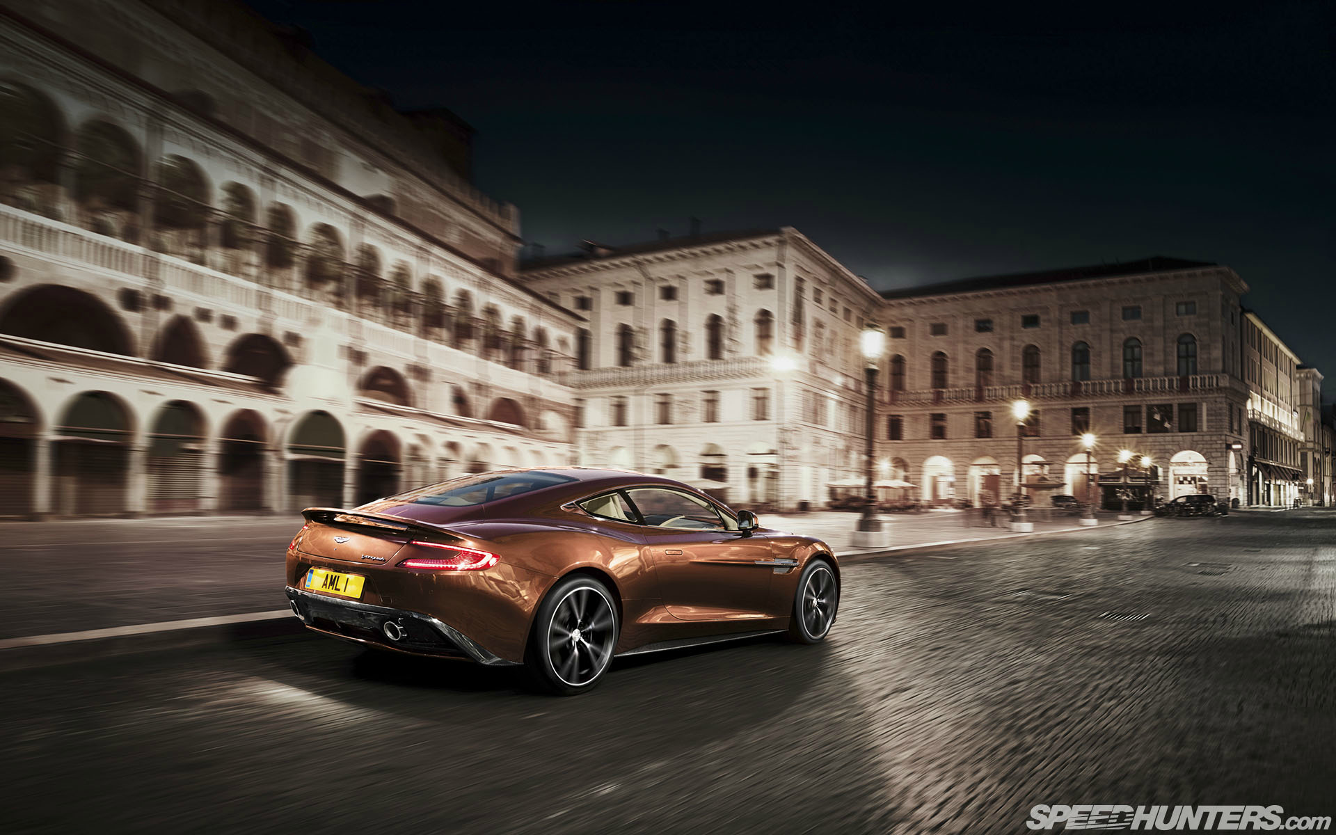 Fonds d'cran Voitures Aston Martin aston martin Vanquish 