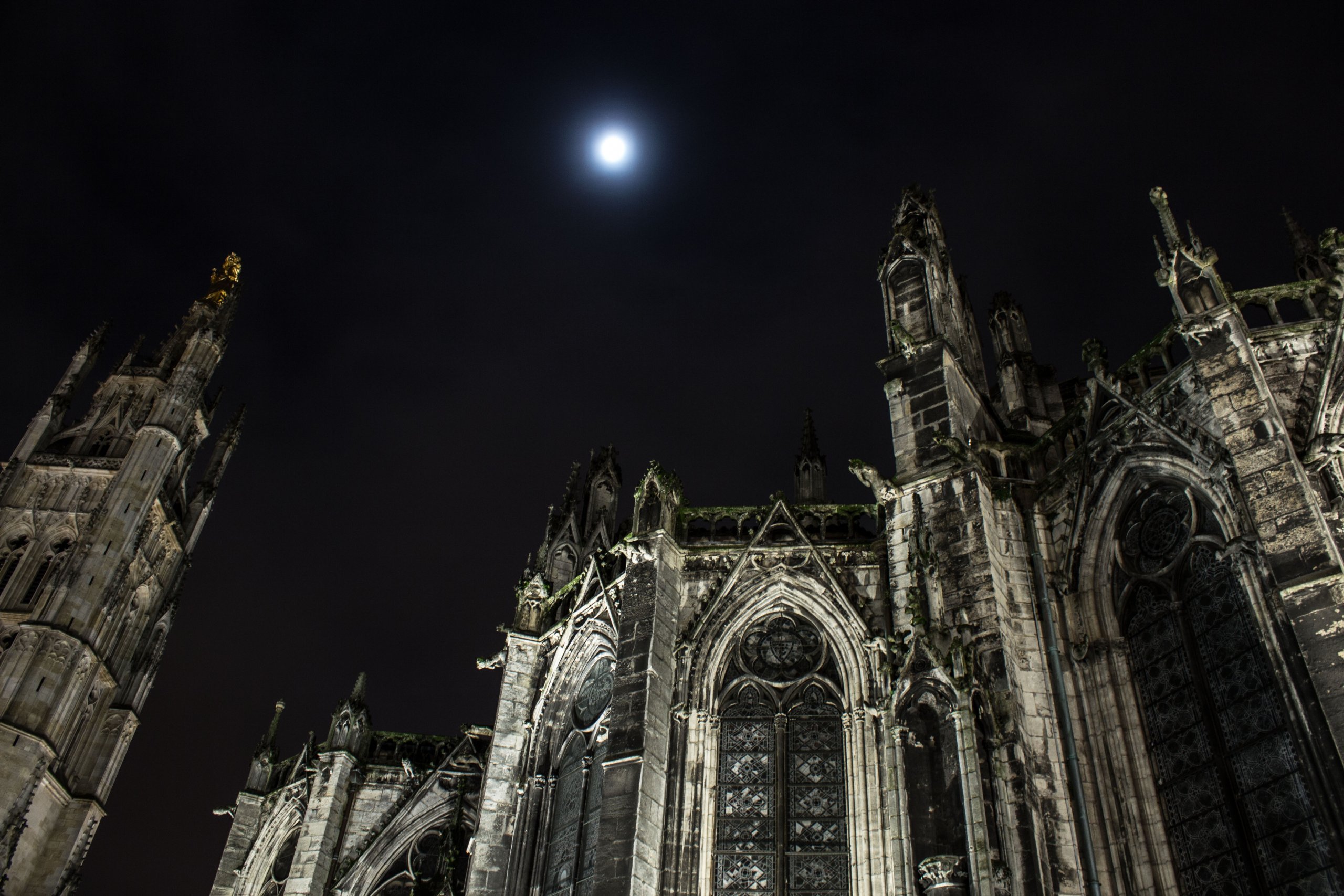 Wallpapers Constructions and architecture Religious Buildings cathédrale saint andré et la tour pey berland