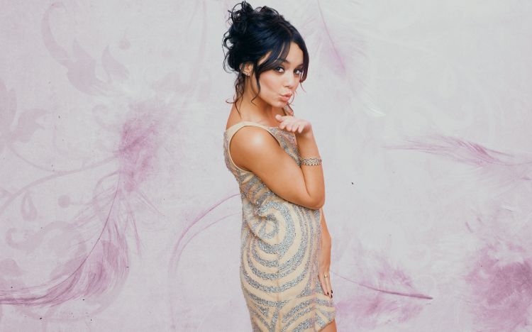 Wallpapers Celebrities Women Vanessa Hudgens Wallpaper N327828