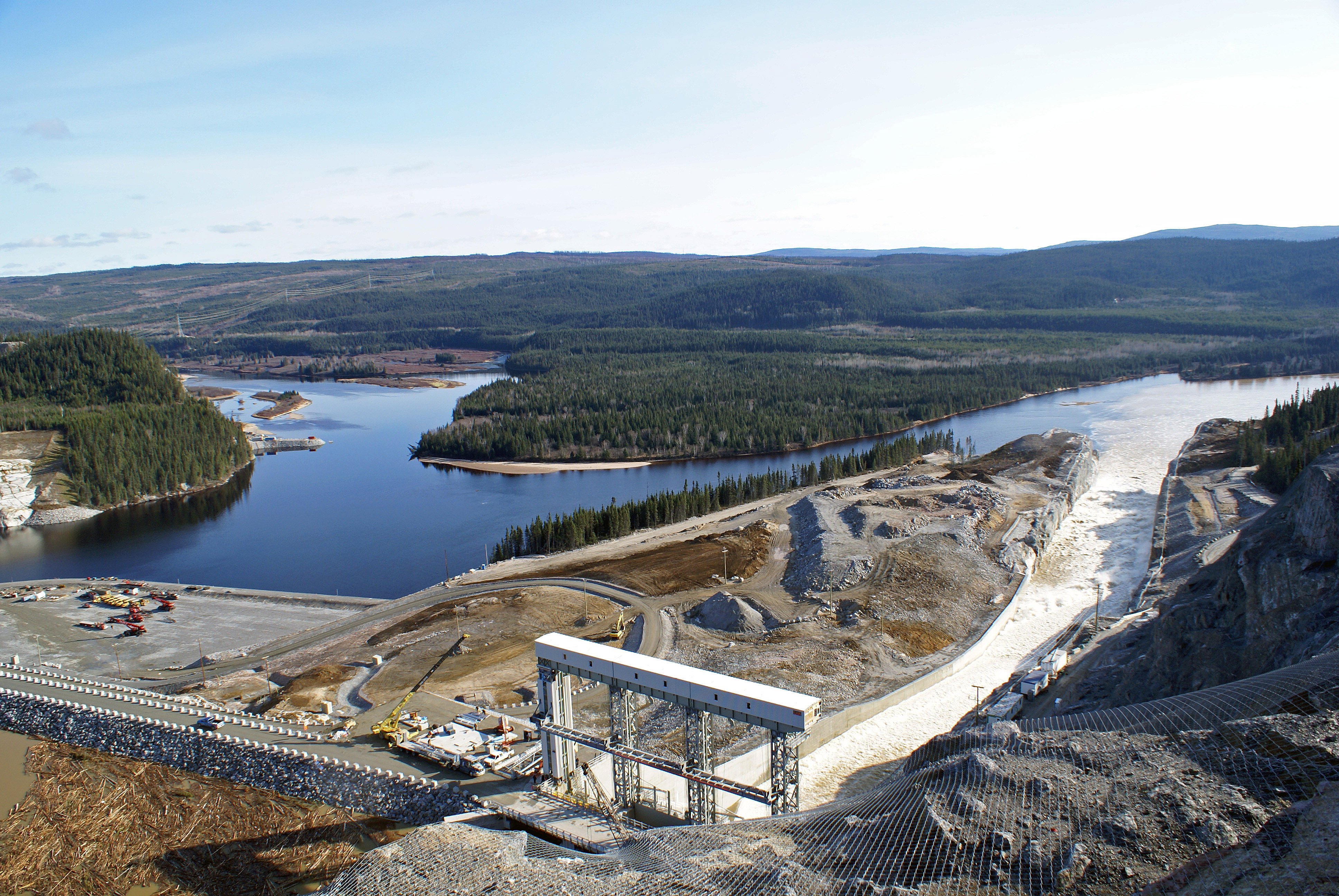 Fonds d'cran Constructions et architecture Barrages - Ecluses EVACUATEUR DE CRUES