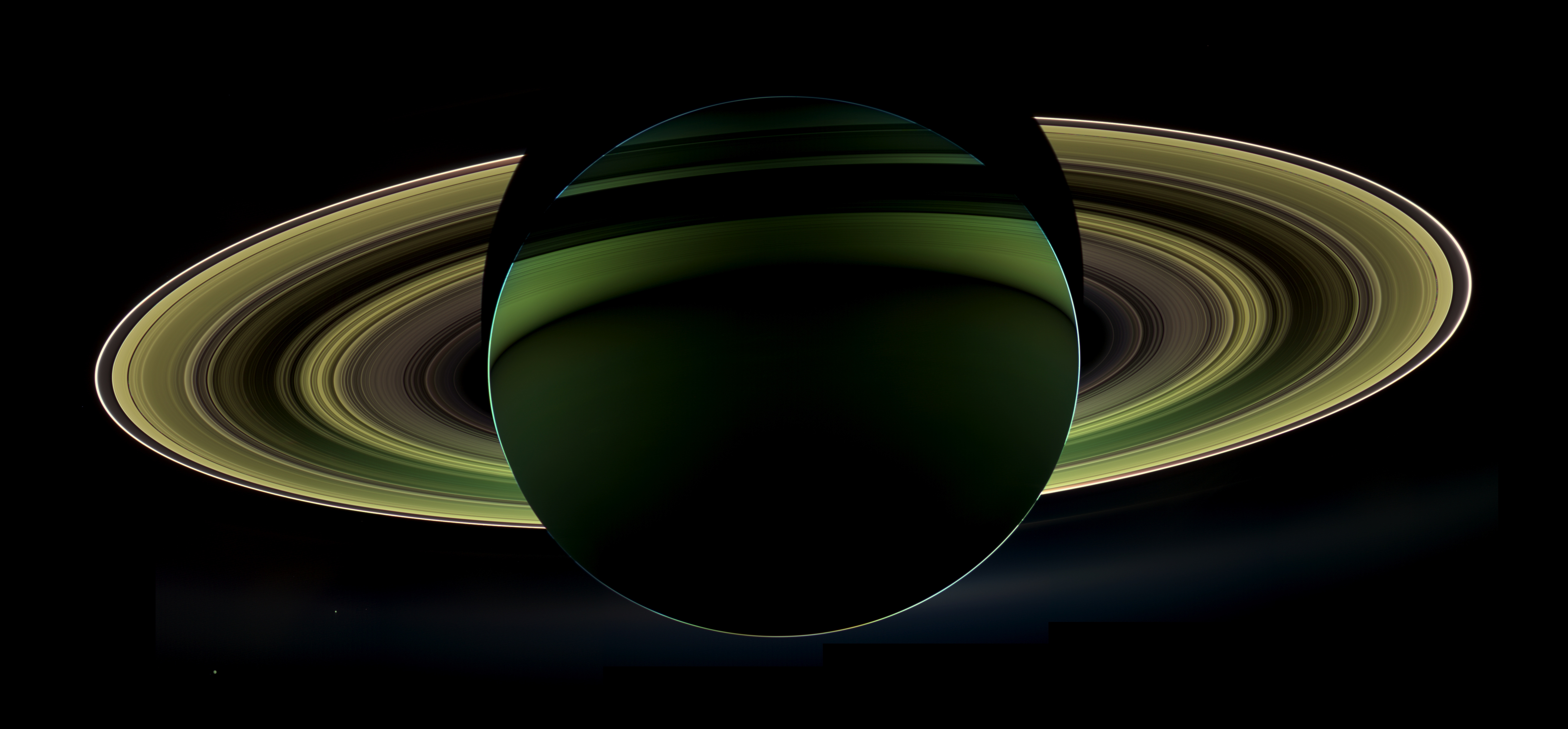 Fonds d'cran Espace Saturne In Saturn's Shadow