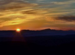  Nature Coucher de soleil sur les monts varois