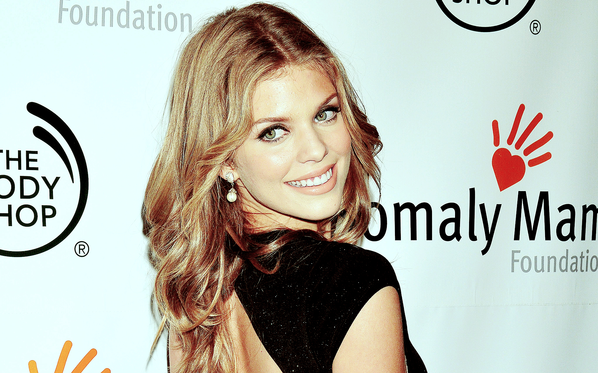 Fonds d'cran Clbrits Femme AnnaLynne McCord  AnnaLynne McCord