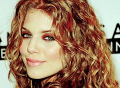  Celebrities Women AnnaLynne McCord