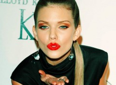  Clbrits Femme AnnaLynne McCord