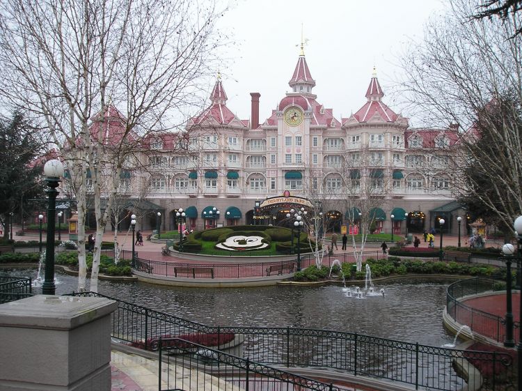 Fonds d'cran Constructions et architecture Parcs d'attractions > DisneyLand Wallpaper N329168