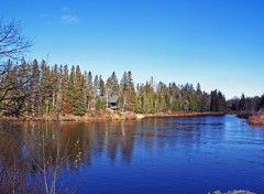  Nature CHALET SUR LA RIVIERE