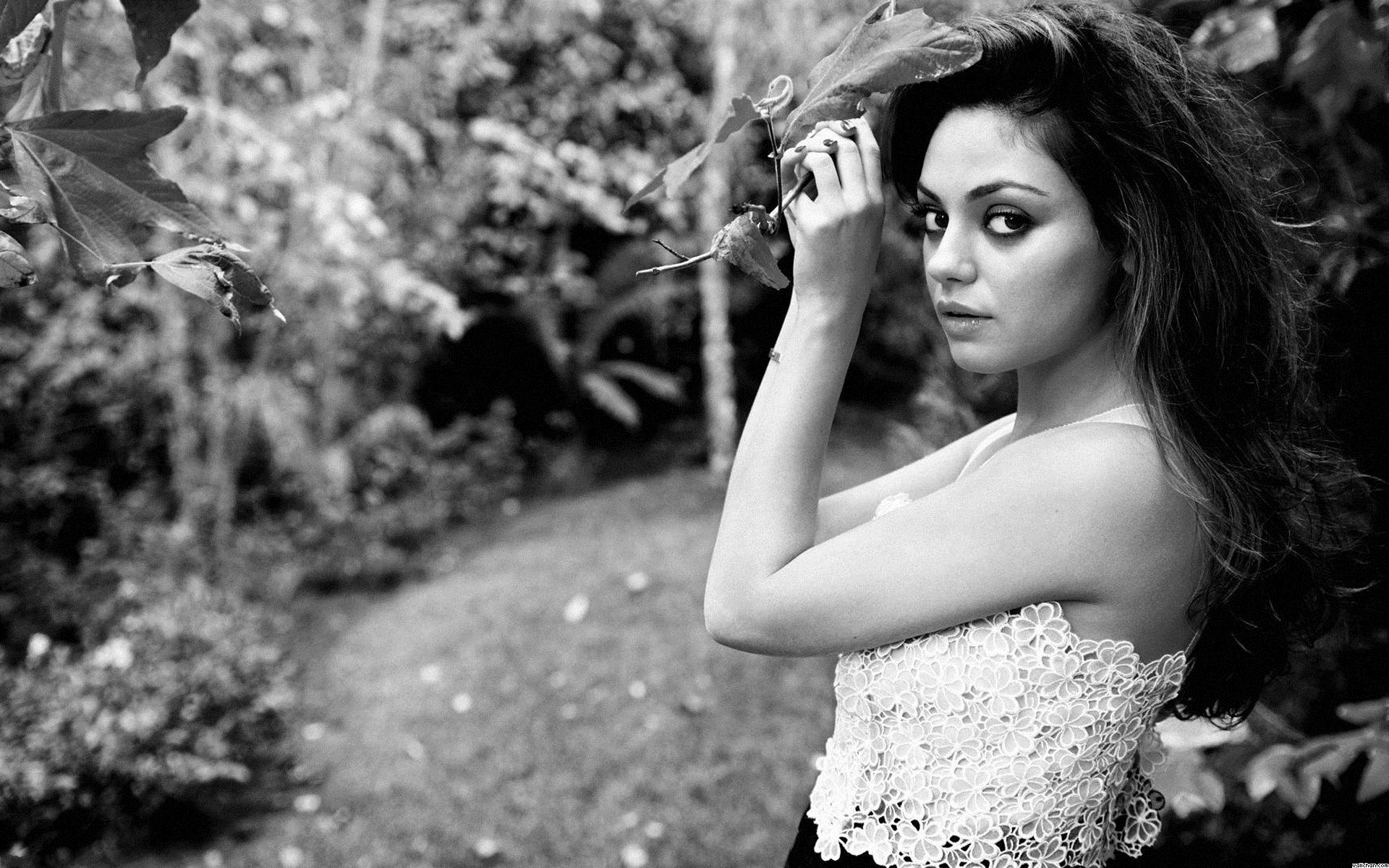 Fonds d'cran Clbrits Femme Mila Kunis 