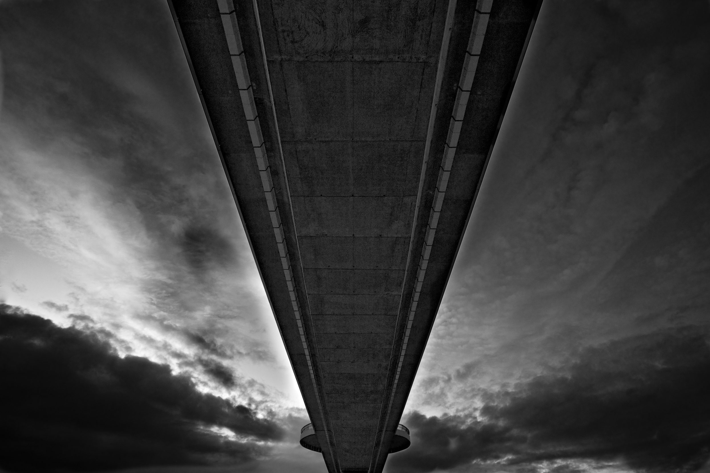 Fonds d'cran Constructions et architecture Ponts - Aqueducs Route menaante