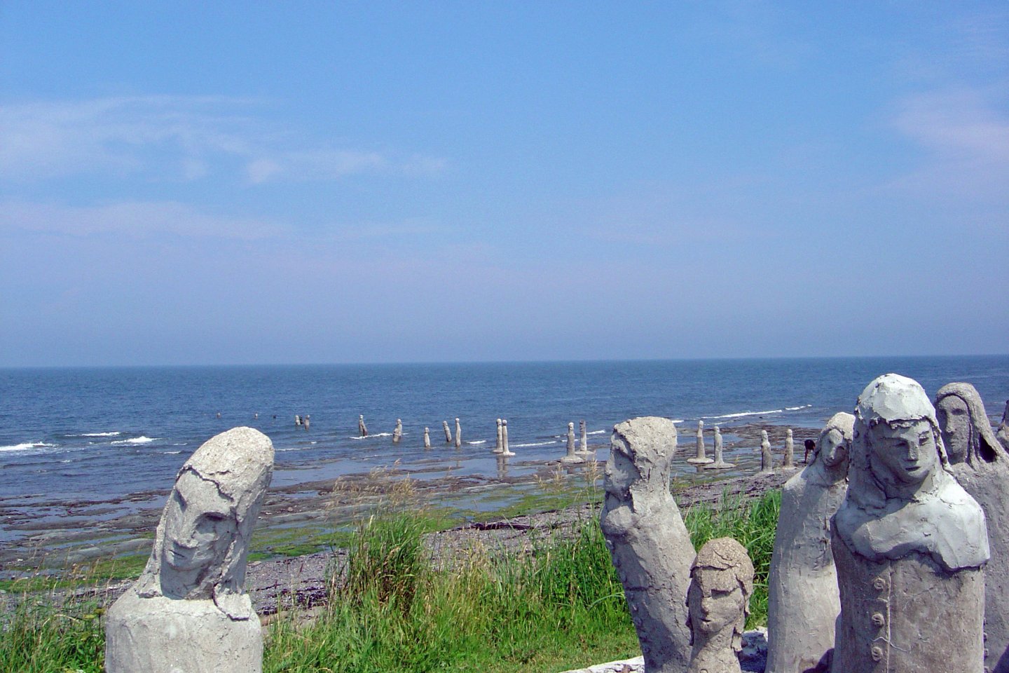 Fonds d'cran Objets Statuettes - Sculptures LES FANTOMES DU ST-LAURENT