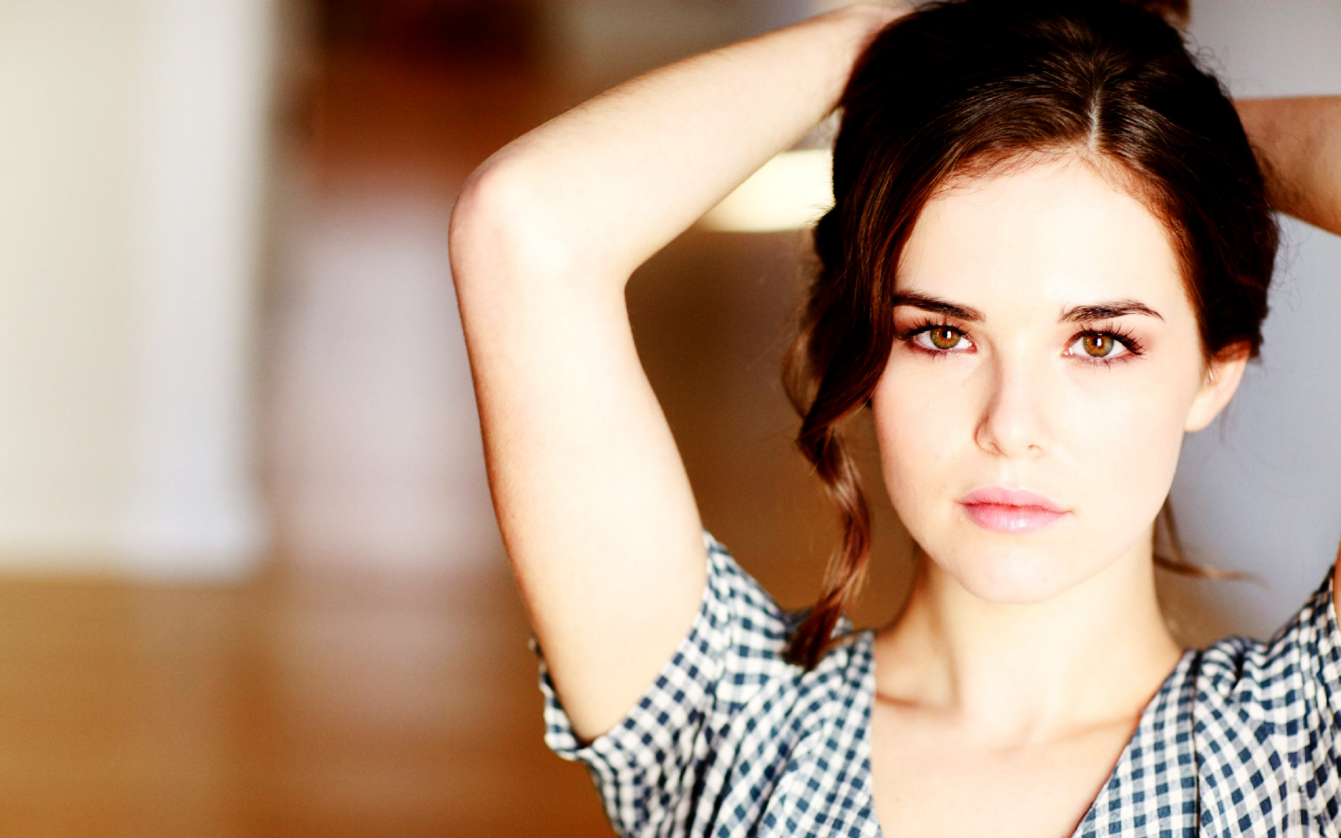 Fonds d'cran Clbrits Femme Zoey Deutch 