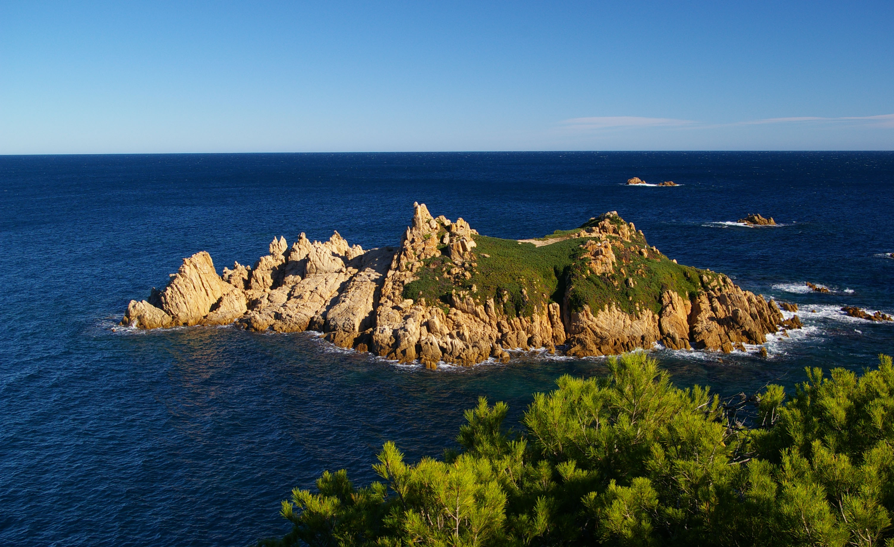 Wallpapers Nature Seas - Oceans - Beaches POINTE DE CAMARAT (VAR)