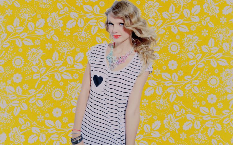 Wallpapers Celebrities Women Taylor Swift Wallpaper N331447