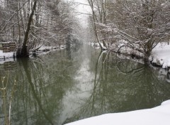  Nature La beauté du paysage sous la neige. 