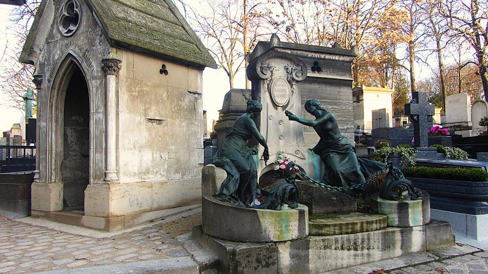 Fonds d'cran Constructions et architecture Cimetires le cimetière du Père Lachaise