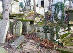  Constructions and architecture le cimetière du Père Lachaise