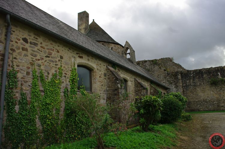 Fonds d'cran Constructions et architecture Chteaux - Palais Châteaau du XIème siècle - Saint Sauveur le Vicomte (50)