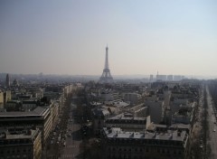  Constructions and architecture Vue de l'Arc de Triomphe - Paris (France)