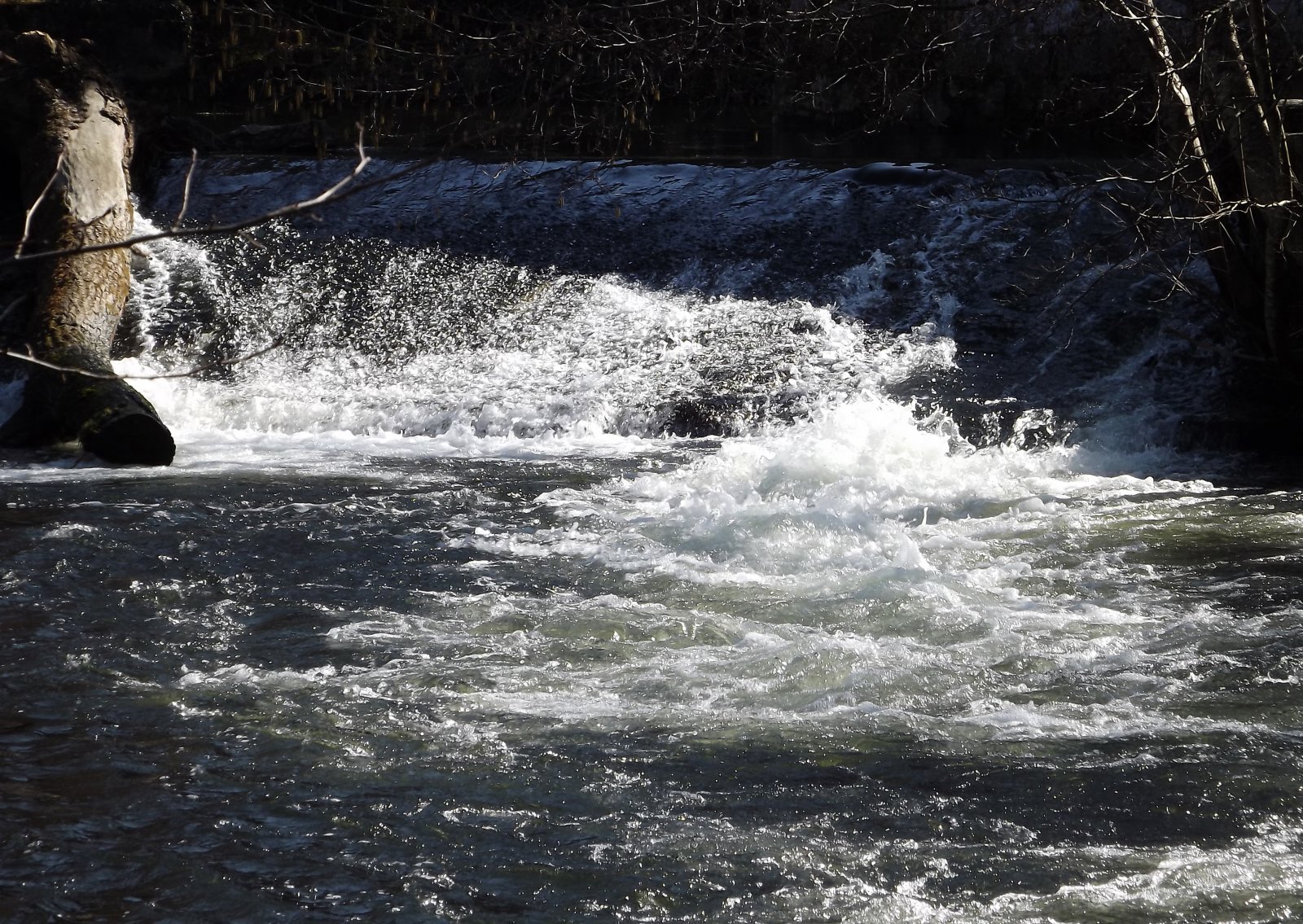 Fonds d'cran Nature Fleuves - Rivires - Torrents la dronne