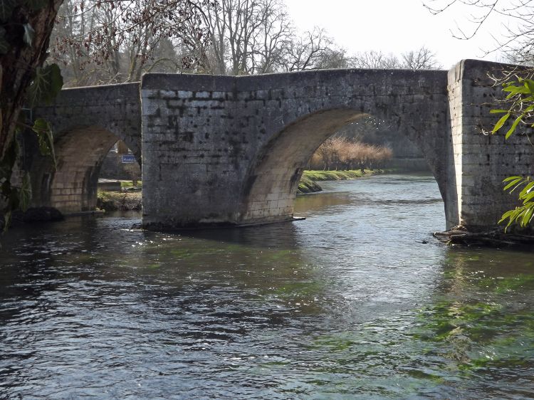 Wallpapers Constructions and architecture Bridges - Aqueduct un pont sur la dronne