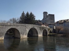  Constructions et architecture Bourdeilles et son château