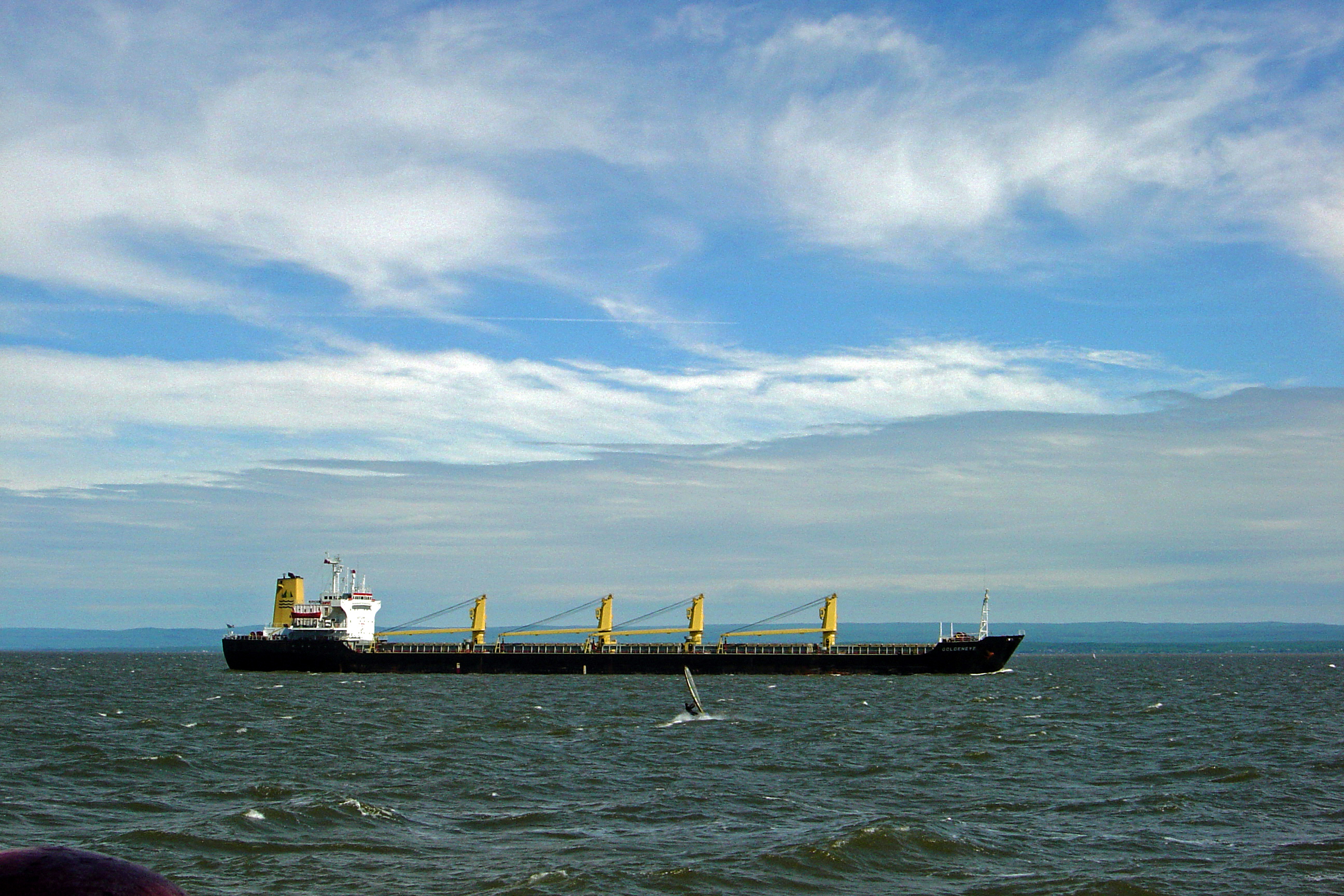 Wallpapers Boats Merchant navy GOLDENEYES