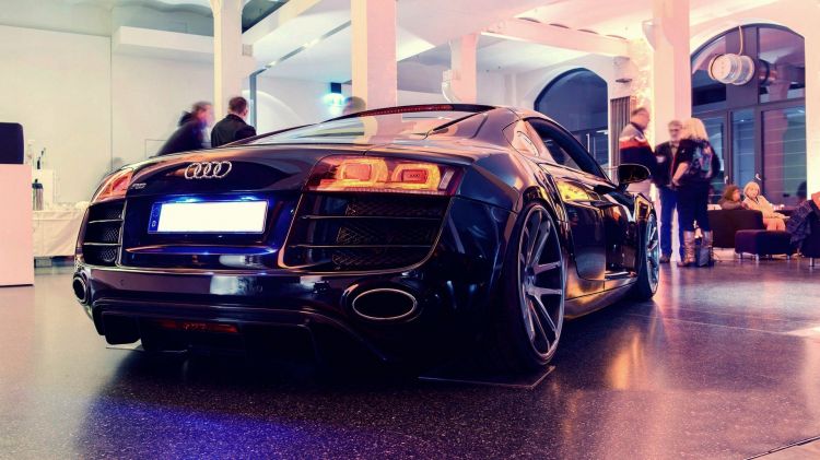 Fonds d'cran Voitures Audi R8 V10