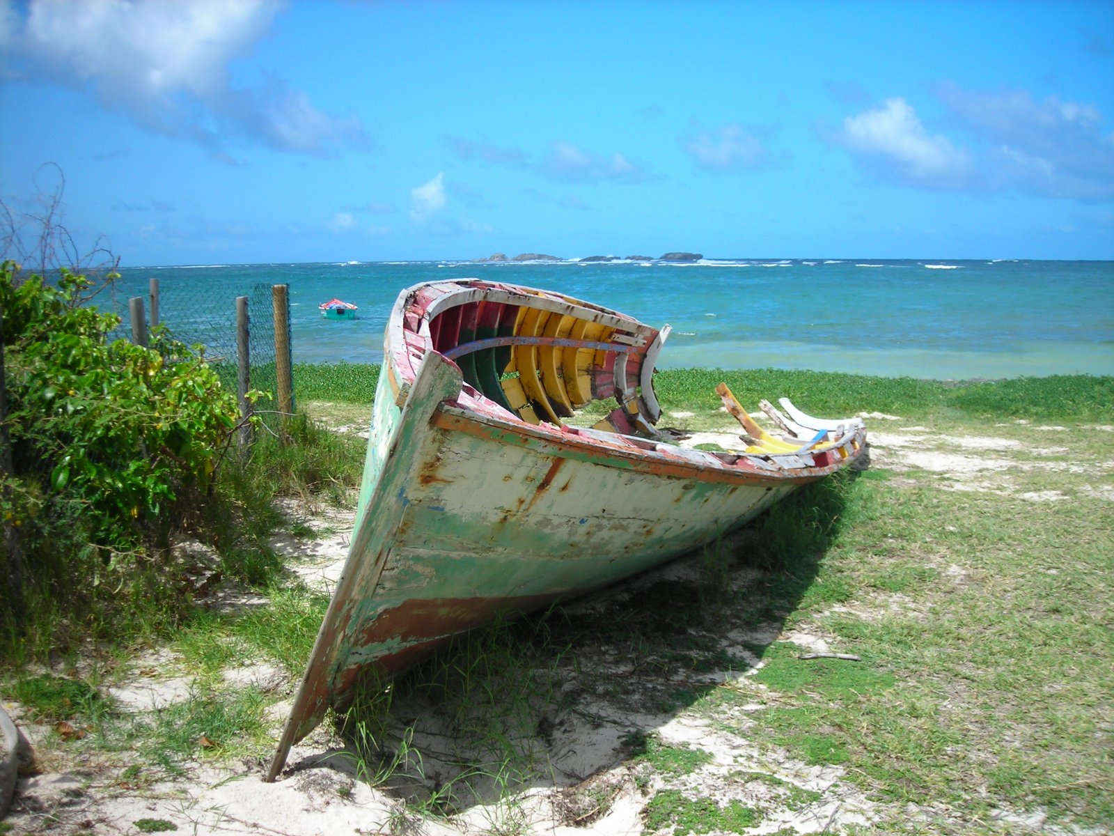 Wallpapers Boats Small Boats - Canoes yole abandon